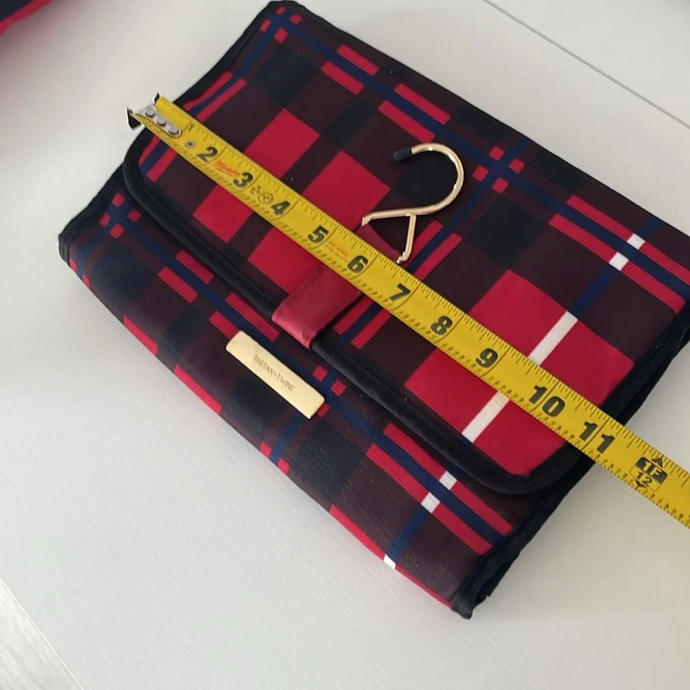 Tartan + Twine Hanging Valet Red & Black W/ White Plaid - 21.5